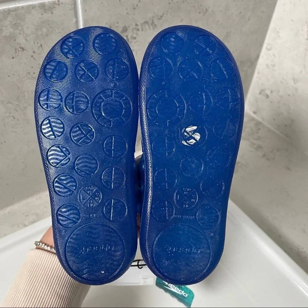 Speedo Kids Jelly Water Shoe in Blue